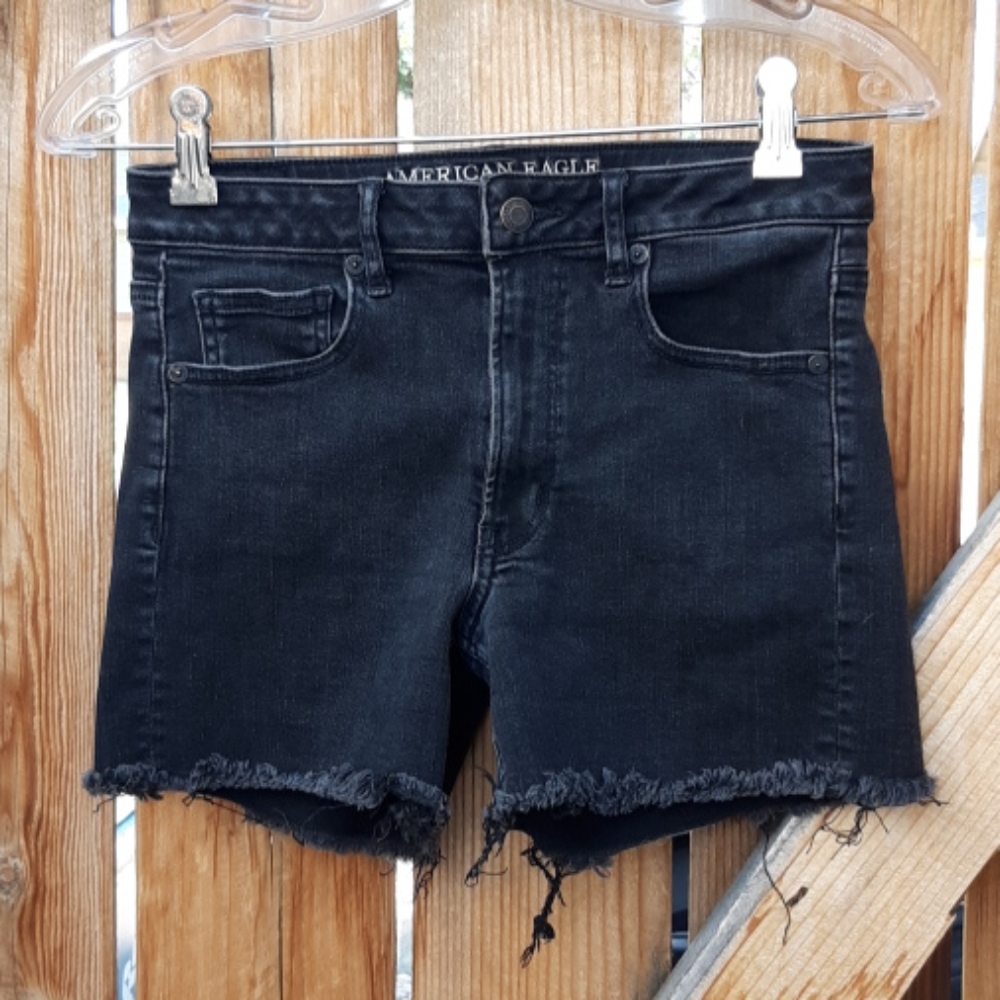American eagle super hi rise black jean shortie 6